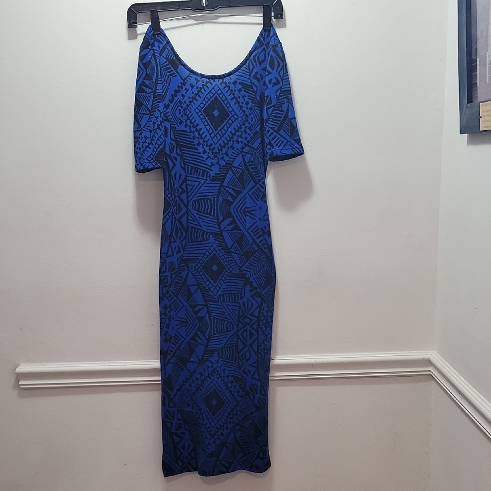 Timing Blue Geometric Midi Dress